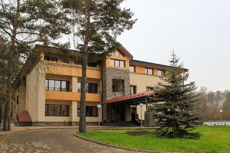 Park Hotel Sosnovy Bor Novosibirsk Exterior photo